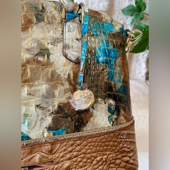 5⭐️SELLER!🌴🐳RARE “BIRD of PARADISE VITORIA” Melbourne BRAHMIN DUXBURY $335 MSRP - Picture 5 of 16